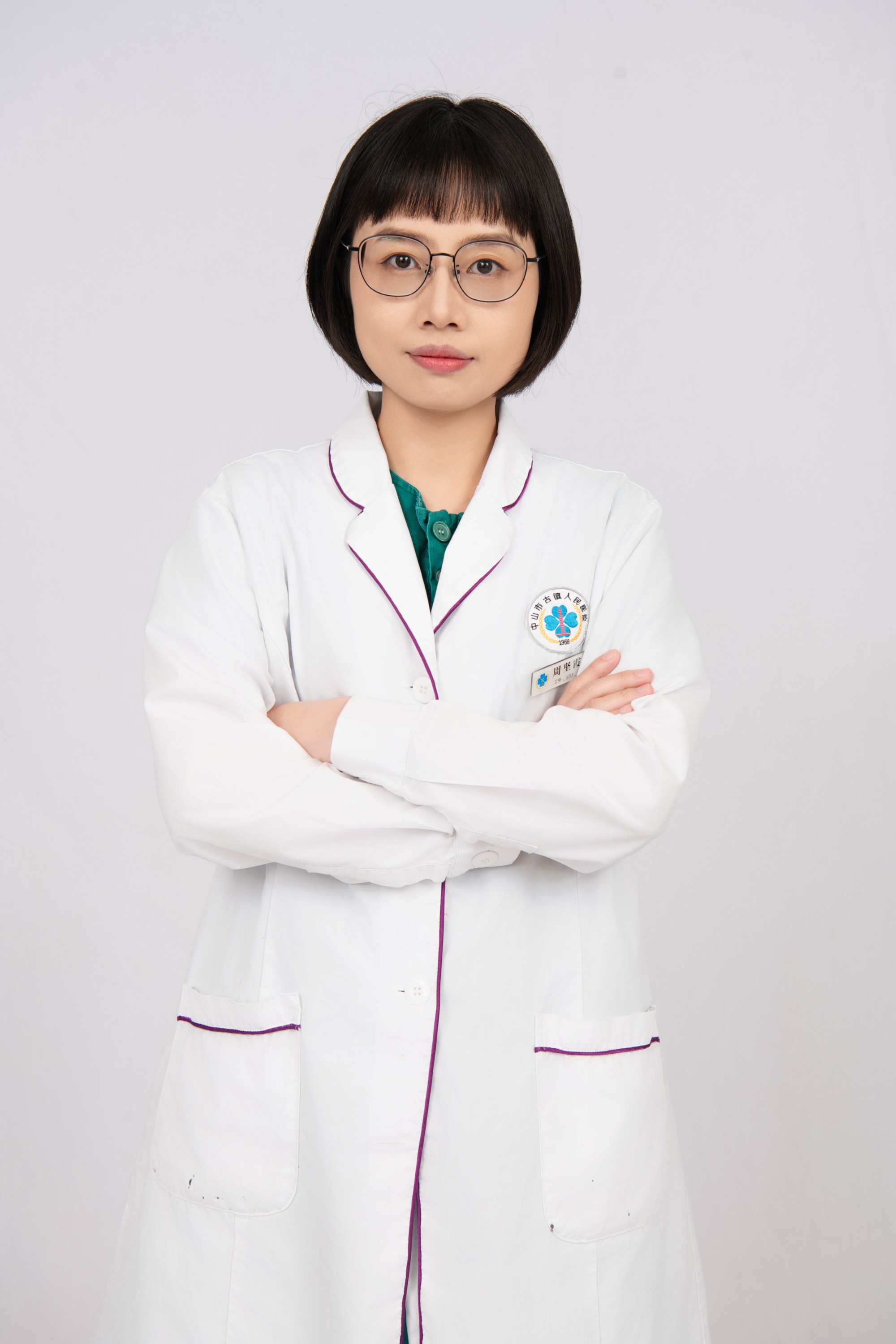 周坚霞